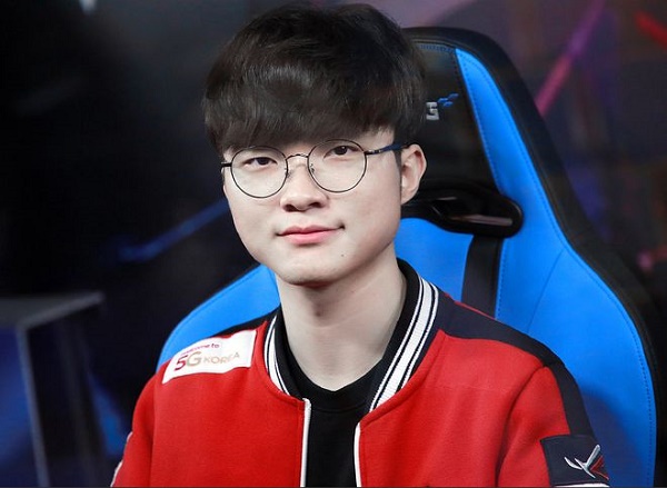 MSI֮Faker״ڶ㿪ֱһƬ